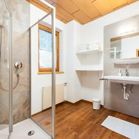 بيت للعطل House In Near Zillertal Slopes