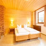 Hébergement de vacances House In Near Zillertal Slopes Fügen